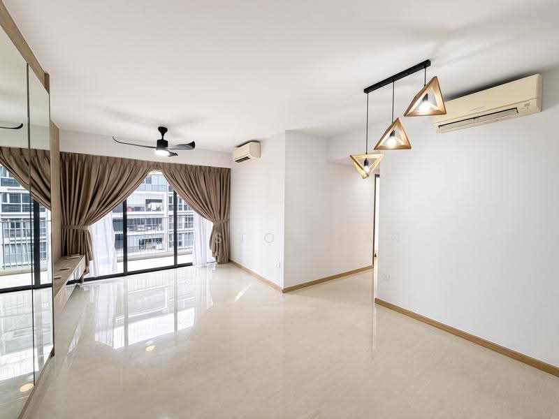 Bellewaters, 17 Anchorvale Crescent, Hougang / Punggol / Sengkang, 3 Bedrooms, 926 sqft, Condominium For Rent, by Preston Tan, 500277144 - Living Room - PropertyGuru.com.sg