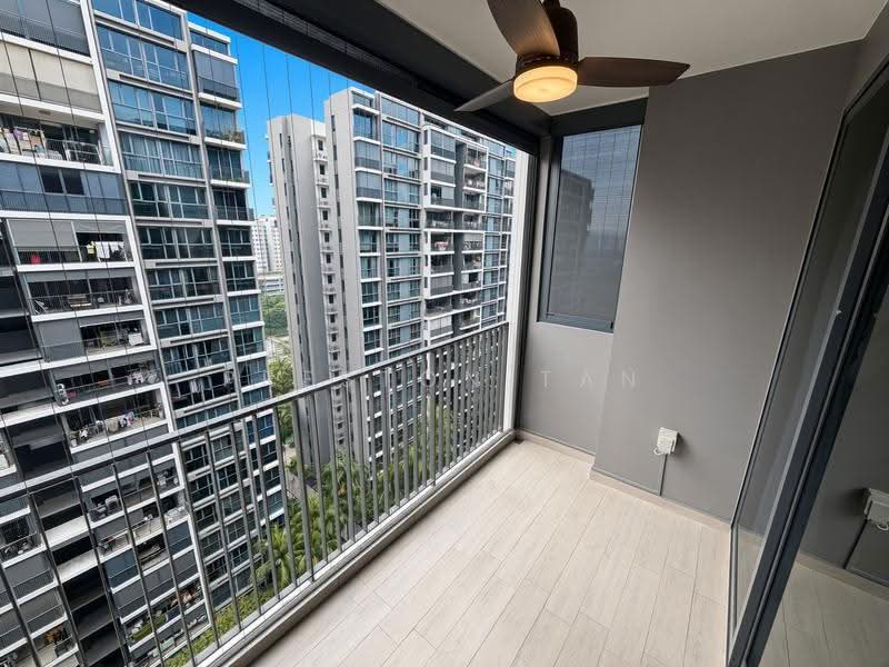 Bellewaters, 17 Anchorvale Crescent, Hougang / Punggol / Sengkang, 3 Bedrooms, 926 sqft, Condominium For Rent, by Preston Tan, 500277144 - Balcony - PropertyGuru.com.sg