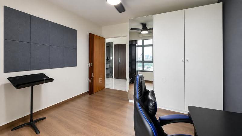 53 Strathmore Avenue, 53 Strathmore Avenue, Alexandra / Commonwealth, 2 Bedrooms, 667 sqft, HDB Flat For Sale, by Tan Wee Kheong, 500277147 - Study - PropertyGuru.com.sg