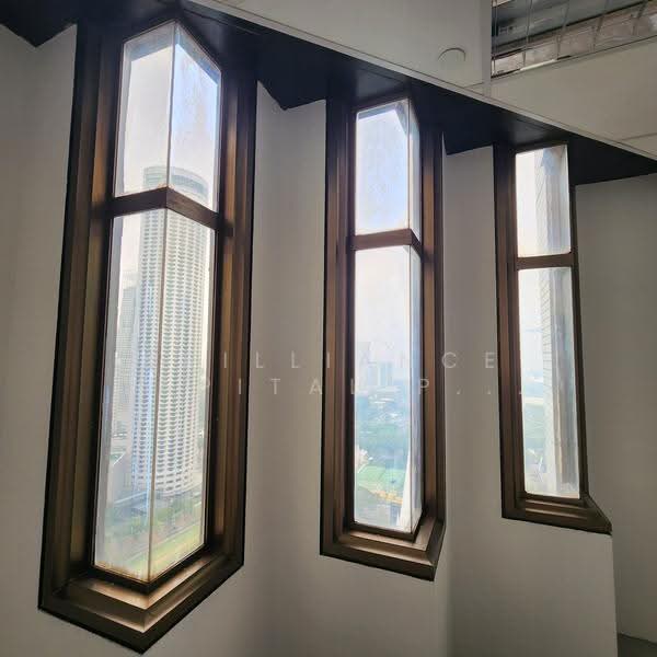 Peninsula Plaza, 111 North Bridge Road, City Hall / Clarke Quay, 2,175 sqft, Office For Rent, by CHEN TIANYI, 500277159 - CommercialGuru.com.sg