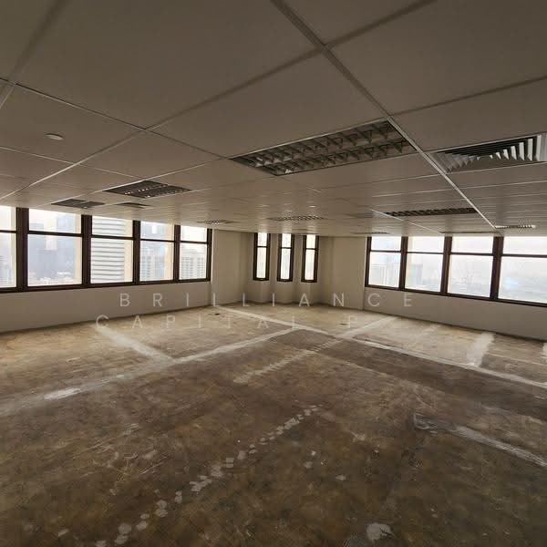 Peninsula Plaza, 111 North Bridge Road, City Hall / Clarke Quay, 2,175 sqft, Office For Rent, by CHEN TIANYI, 500277159 - CommercialGuru.com.sg