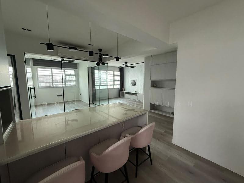18C MacPherson Residency, 18C Circuit Road, Macpherson / Potong Pasir, 3 Bedrooms, 1,001 sqft, HDB Flat For Sale, by Ong Chwee Puan, 500277160 - Living Room - PropertyGuru.com.sg