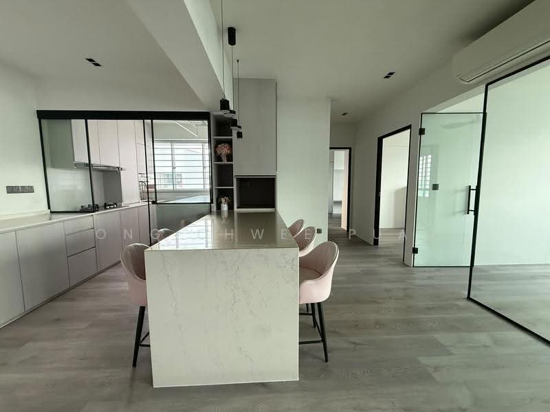 18C MacPherson Residency, 18C Circuit Road, Macpherson / Potong Pasir, 3 Bedrooms, 1,001 sqft, HDB Flat For Sale, by Ong Chwee Puan, 500277160 - Kitchen - PropertyGuru.com.sg