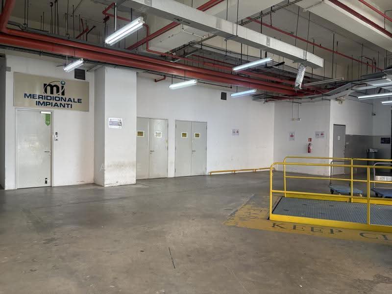 38 Ang Mo Kio Industrial Park 2, 38 Ang Mo Kio Industrial Park 2, Ang Mo Kio / Bishan / Thomson, 1,600 sqft, Light Industrial (B1) For Rent, by Adeline Gan, 500277171 - Entrance - CommercialGuru.com.sg