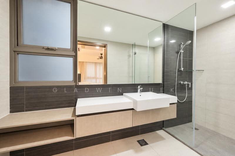 Cheap Renovated Move In Condition, Admiralty / Woodlands, 4 Bedrooms, 1,249 sqft, Executive Condominium For Sale, by Gladwin Quek, 500277186 - Bathroom - PropertyGuru.com.sg