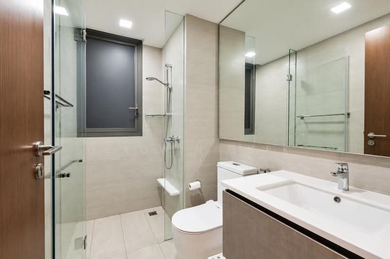 Cheap Renovated Move In Condition, Admiralty / Woodlands, 4 Bedrooms, 1,249 sqft, Executive Condominium For Sale, by Gladwin Quek, 500277186 - Bathroom - PropertyGuru.com.sg