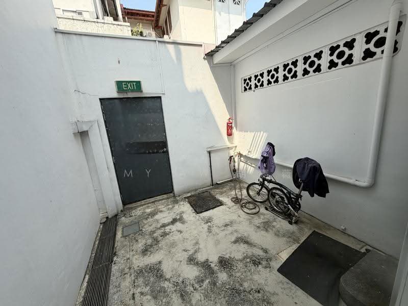 OUTRAM PARK MRT | Shophouse Office | 4 Minutes to MRT Station |, Outram Park MRT, Chinatown / Tanjong Pagar, 2,700 sqft, Office For Rent, by Amy Aw 胡嘉薇, 500277187 - CommercialGuru.com.sg