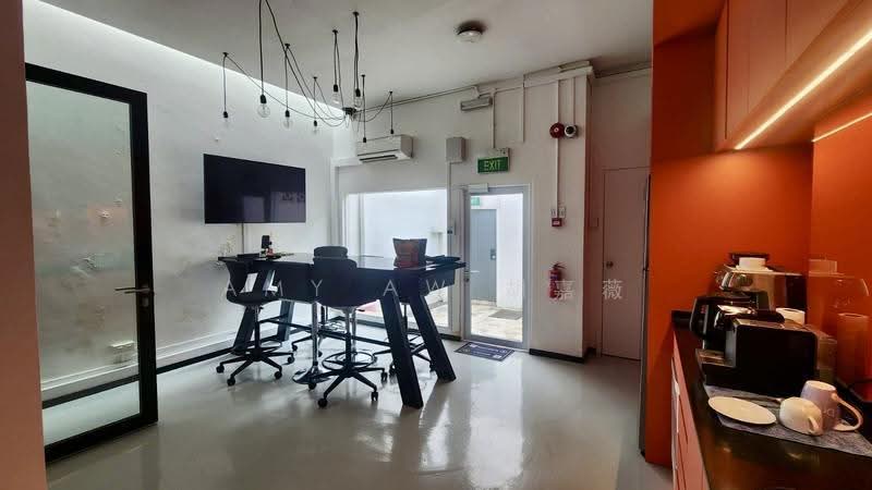 OUTRAM PARK MRT | Shophouse Office | 4 Minutes to MRT Station |, Outram Park MRT, Chinatown / Tanjong Pagar, 2,700 sqft, Office For Rent, by Amy Aw 胡嘉薇, 500277187 - CommercialGuru.com.sg