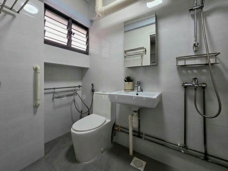 504 Choa Chu Kang Street 51, 504 Choa Chu Kang Street 51, Dairy Farm / Bukit Panjang / Choa Chu Kang, 3 Bedrooms, 1,140 sqft, HDB Flat For Sale, by Jeremy Peh, 500277209 - Bathroom - PropertyGuru.com.sg