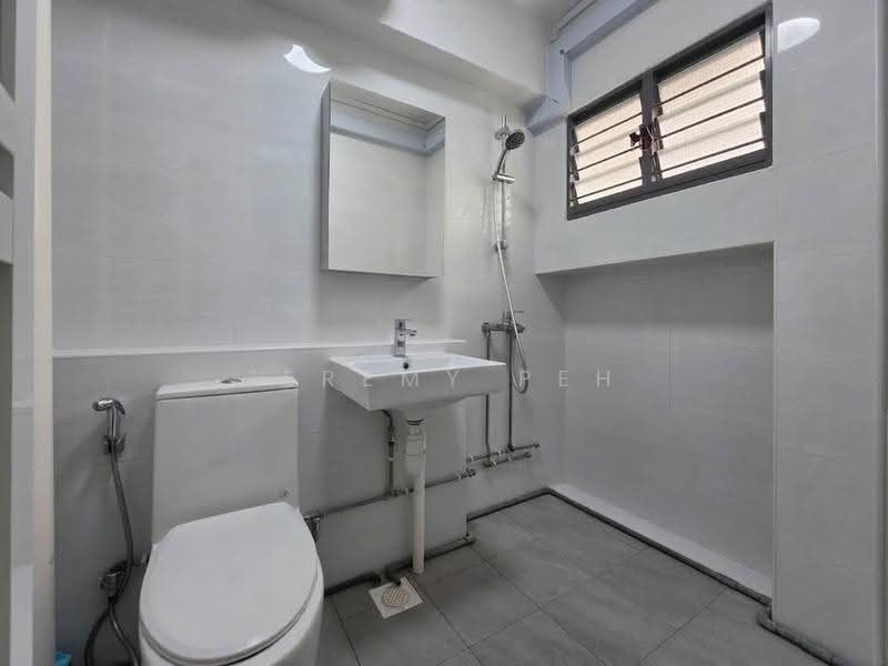 504 Choa Chu Kang Street 51, 504 Choa Chu Kang Street 51, Dairy Farm / Bukit Panjang / Choa Chu Kang, 3 Bedrooms, 1,140 sqft, HDB Flat For Sale, by Jeremy Peh, 500277209 - Bathroom - PropertyGuru.com.sg