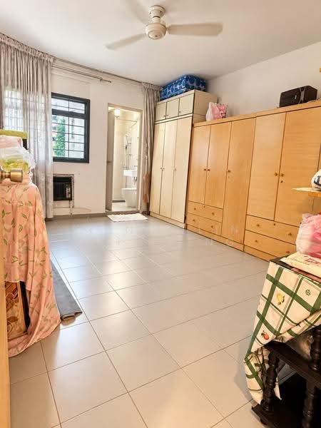839 Yishun Street 81, 839 Yishun Street 81, Sembawang / Yishun, 2 Bedrooms, 800 sqft, HDB Flat For Rent, by Sidney Lin Wei Sheng, 500277210 - Bedroom - PropertyGuru.com.sg