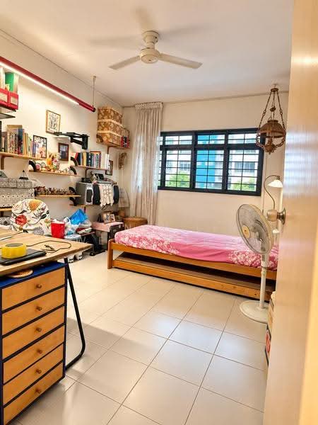839 Yishun Street 81, 839 Yishun Street 81, Sembawang / Yishun, 2 Bedrooms, 800 sqft, HDB Flat For Rent, by Sidney Lin Wei Sheng, 500277210 - Bedroom - PropertyGuru.com.sg