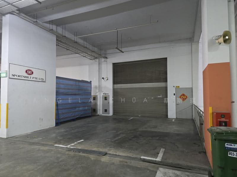Northpoint Bizhub, 2 Yishun Industrial Street 1, Sembawang / Yishun, 2,562 sqft, Light Industrial (B1) For Sale, by Angela Chua 蔡斯琪, 500277212 - Car Park - CommercialGuru.com.sg