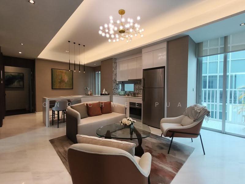 Queens Peak, 1 Dundee Road, Alexandra / Commonwealth, 4 Bedrooms, 4,715 sqft, Condominium For Sale, by Ong Chwee Puan, 500277214 - Living Room - PropertyGuru.com.sg