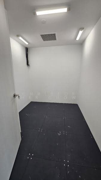 Hub Synergy Point, 70 70, Chinatown / Tanjong Pagar, 7,233 sqft, Office For Rent, by Christopher Chow, 500277217 - CommercialGuru.com.sg