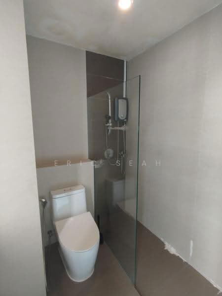 Harbour View Towers, 21 Telok Blangah Drive, Harbourfront / Telok Blangah, 2 Bedrooms, 797 sqft, Condominium For Sale, by Eric Seah, 500277221 - Bathroom - PropertyGuru.com.sg