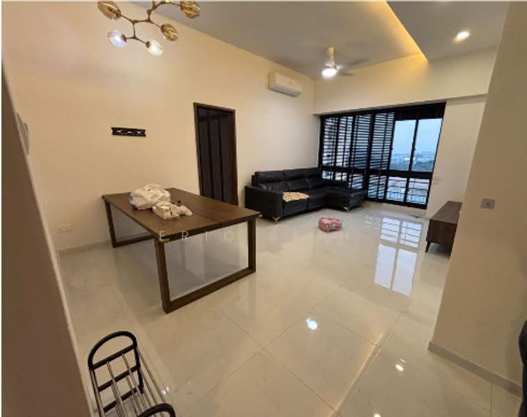 Harbour View Towers, 21 Telok Blangah Drive, Harbourfront / Telok Blangah, 2 Bedrooms, 797 sqft, Condominium For Sale, by Eric Seah, 500277221 - Living Room - PropertyGuru.com.sg
