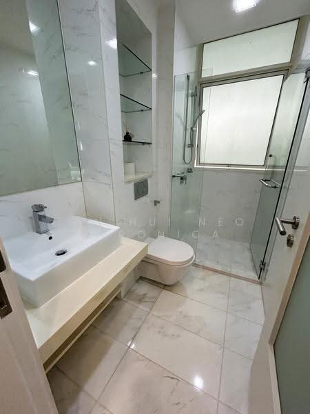 The Cascadia, 945 Bukit Timah Road, Clementi Park / Upper Bukit Timah, 1 Bedroom, 571 sqft, Condominium For Sale, by Tan Hui Neo Veronica, 500277228 - Bathroom - PropertyGuru.com.sg