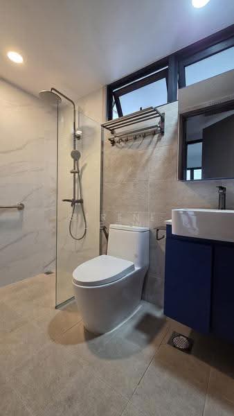 Riverparc Residence, 90 Punggol Drive, Hougang / Punggol / Sengkang, 3 Bedrooms, 990 sqft, Condominium For Rent, by Serene Leow, 500277263 - Bathroom - PropertyGuru.com.sg