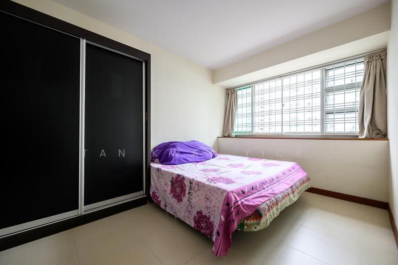 423 Clementi Avenue 1, 423 Clementi Avenue 1, Buona Vista / West Coast / Clementi New Town, 2 Bedrooms, 753 sqft, HDB Flat For Sale, by Tan Kwan Yick, 500277268 - Bedroom - PropertyGuru.com.sg