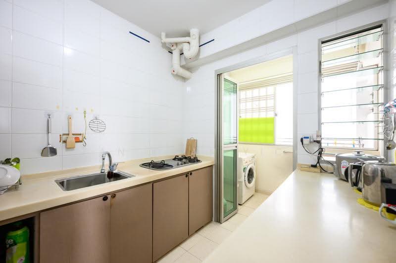 423 Clementi Avenue 1, 423 Clementi Avenue 1, Buona Vista / West Coast / Clementi New Town, 2 Bedrooms, 753 sqft, HDB Flat For Sale, by Tan Kwan Yick, 500277268 - Kitchen - PropertyGuru.com.sg