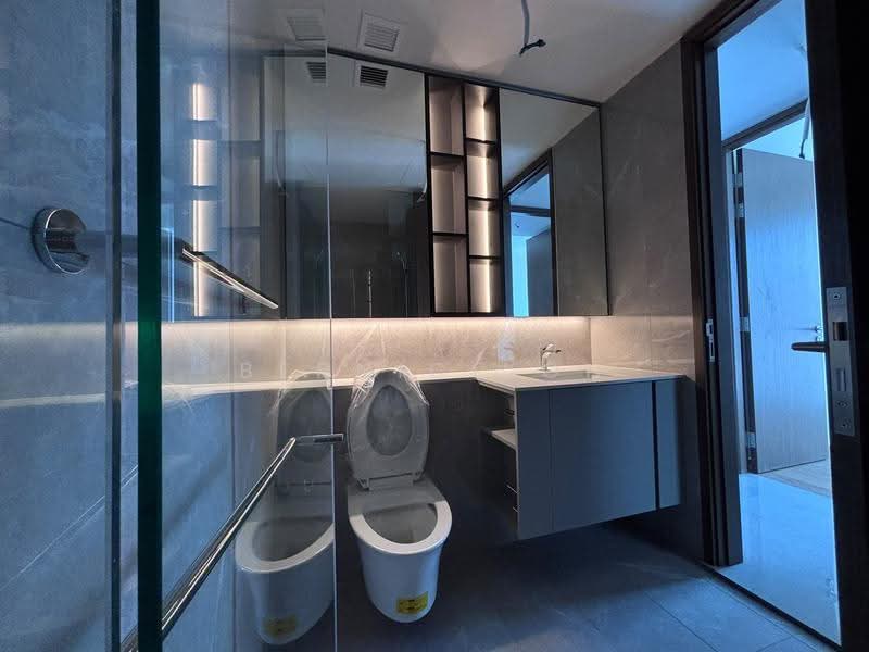 Grand Dunman, 12 Dunman Road, East Coast / Marine Parade, 2 Bedrooms, 743 sqft, Condominium For Rent, by Bernice Oh, 500277275 - Bathroom - PropertyGuru.com.sg