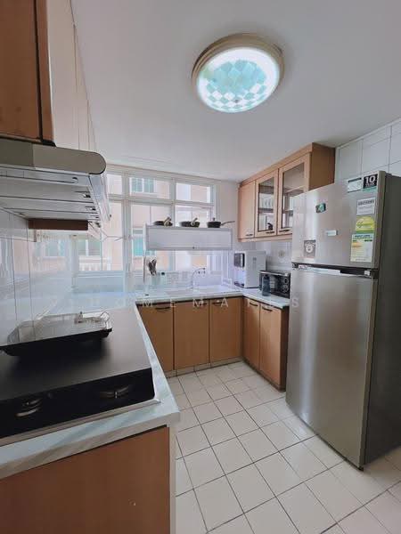 Symphony Heights, 33 Hume Avenue, Clementi Park / Upper Bukit Timah, Room Rental, 120 sqft, Condominium For Rent, by ACJ HOMEMATE COLIVING, 500277287 - Kitchen - PropertyGuru.com.sg