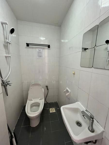 Symphony Heights, 33 Hume Avenue, Clementi Park / Upper Bukit Timah, Room Rental, 120 sqft, Condominium For Rent, by ACJ HOMEMATE COLIVING, 500277287 - Bathroom - PropertyGuru.com.sg