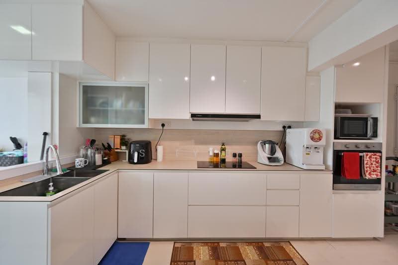 337 Jurong East Avenue 1, 337 Jurong East Avenue 1, Boon Lay / Jurong / Tuas, 3 Bedrooms, 1,604 sqft, HDB Flat For Sale, by Sufy B., 500277292 - Kitchen - PropertyGuru.com.sg