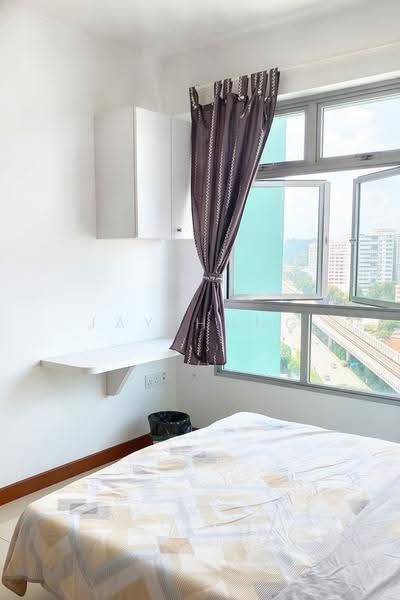 440C Clementi Avenue 3, 440C Clementi Avenue 3, Buona Vista / West Coast / Clementi New Town, Room Rental, 180 sqft, HDB Flat For Rent, by Jay Hung, 500277295 - Bedroom - PropertyGuru.com.sg
