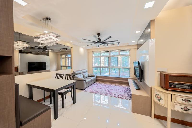 217C Compassvale Drive, 217C Compassvale Drive, Hougang / Punggol / Sengkang, 3 Bedrooms, 990 sqft, HDB Flat For Sale, by Rachel Tan, 500277298 - Living Room - PropertyGuru.com.sg
