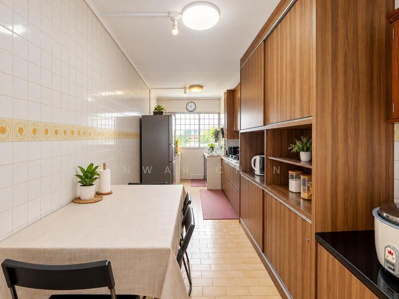 340 Ubi Avenue 1, 340 Ubi Avenue 1, Eunos / Geylang / Paya Lebar, 3 Bedrooms, 1,313 sqft, HDB Flat For Sale, by Anwar Chan, 500277301 - Kitchen - PropertyGuru.com.sg