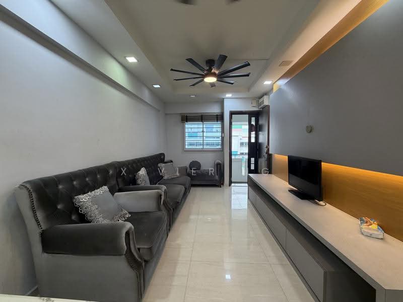 166 Woodlands Street 13, 166 Woodlands Street 13, Admiralty / Woodlands, 2 Bedrooms, 721 sqft, HDB Flat For Sale, by Xavier Ng, 500277307 - Living Room - PropertyGuru.com.sg