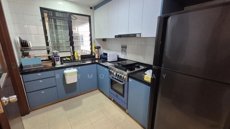 Woodsvale, 1 Woodlands Drive 72, Admiralty / Woodlands, Room Rental, 160 sqft, Condominium For Rent, by Raymond Tay, 500277314 - Kitchen - PropertyGuru.com.sg