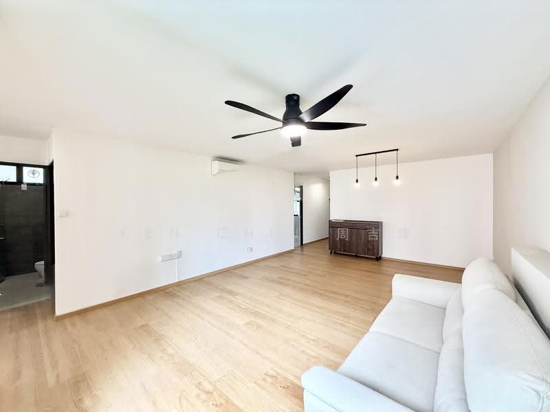 625 Senja Road, 625 Senja Road, Dairy Farm / Bukit Panjang / Choa Chu Kang, 3 Bedrooms, 1,184 sqft, HDB Flat For Sale, by Ken Chiu 周吉烽, 500277317 - Living Room - PropertyGuru.com.sg