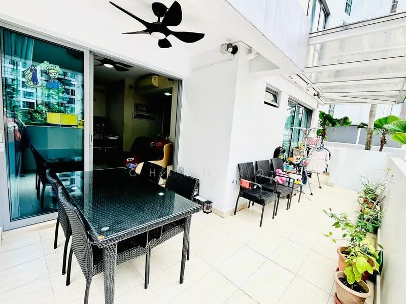 A Treasure Trove, 58 Punggol Walk, Hougang / Punggol / Sengkang, 2 Bedrooms, 1,001 sqft, Condominium For Sale, by Chinn Ko, 500277326 - Balcony - PropertyGuru.com.sg