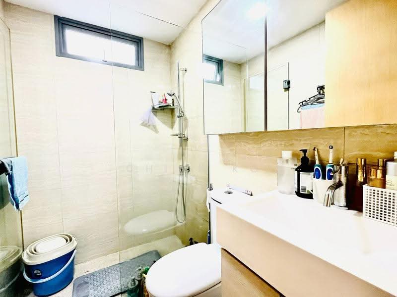 A Treasure Trove, 58 Punggol Walk, Hougang / Punggol / Sengkang, 2 Bedrooms, 1,001 sqft, Condominium For Sale, by Chinn Ko, 500277326 - Bathroom - PropertyGuru.com.sg