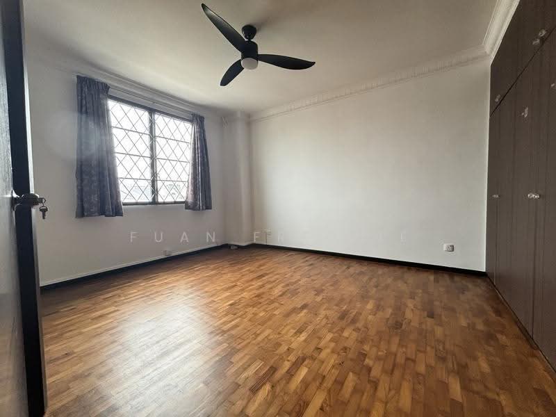 3 Storey Corner Terrace 6Rooms & 4Baths for Rent @ Old Toh Tuck Rd, Highgate Crescent, Clementi Park / Upper Bukit Timah, 6 Bedrooms, 3,154 sqft, Corner Terrace For Rent, by Fuan Freddie, 500277327 - Interior - PropertyGuru.com.sg