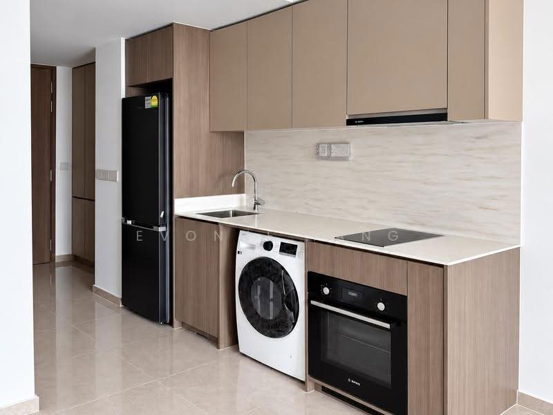 Hillock Green, 28 Lentor Central, Mandai / Upper Thomson, 2 Bedrooms, 710 sqft, Condominium For Rent, by Evonne Tang, 500277330 - Kitchen - PropertyGuru.com.sg