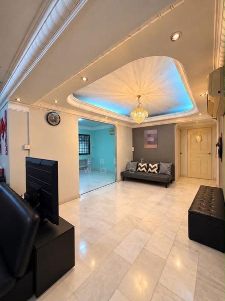 819 Jurong West Street 81, 819 Jurong West Street 81, Boon Lay / Jurong / Tuas, 4 Bedrooms, 1,367 sqft, HDB Flat For Sale, by Serene Wong, 500277336 - Living / Dining Room - PropertyGuru.com.sg