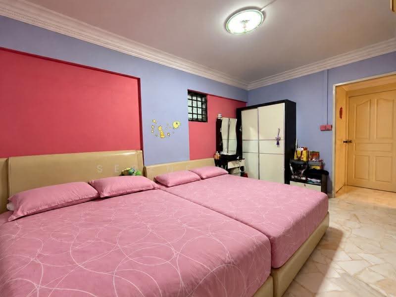 819 Jurong West Street 81, 819 Jurong West Street 81, Boon Lay / Jurong / Tuas, 4 Bedrooms, 1,367 sqft, HDB Flat For Sale, by Serene Wong, 500277336 - Bedroom 2 - PropertyGuru.com.sg