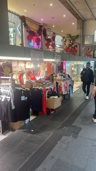 Lucky Plaza, 304 Orchard Road, Orchard / River Valley, 549 sqft, Mall Shop For Rent, by Jayden Ho, 500277338 - CommercialGuru.com.sg