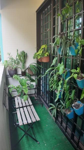 West Bay Condo, 54 West Coast Crescent, Buona Vista / West Coast / Clementi New Town, 2 Bedrooms, 904 sqft, Condominium For Rent, by Nora Tan Theng Eng, 500277342 - Balcony - PropertyGuru.com.sg