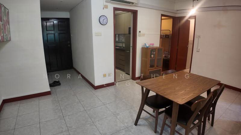 West Bay Condo, 54 West Coast Crescent, Buona Vista / West Coast / Clementi New Town, 2 Bedrooms, 904 sqft, Condominium For Rent, by Nora Tan Theng Eng, 500277342 - Dining - PropertyGuru.com.sg