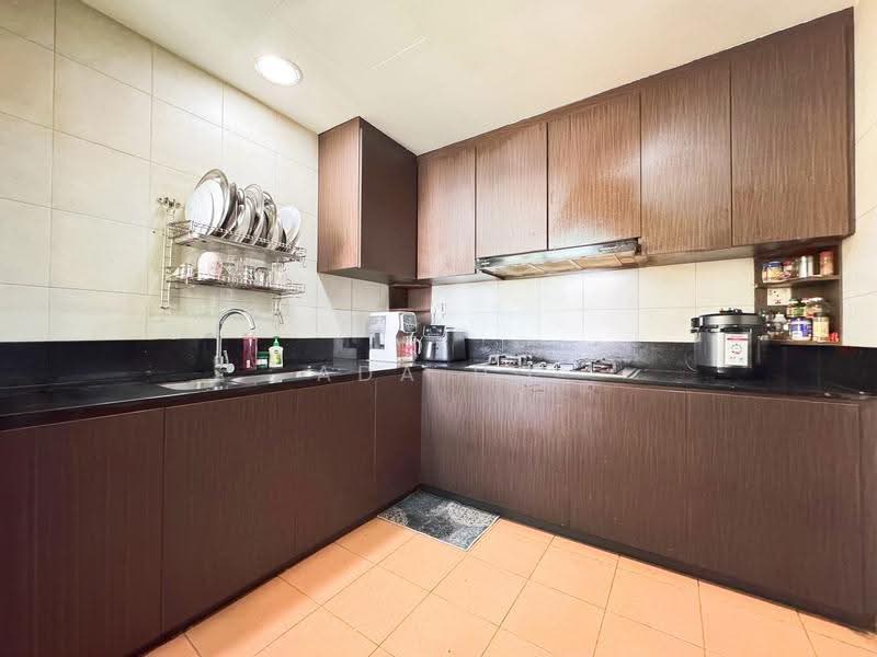 Palm Gardens, 2C Hong San Walk, Dairy Farm / Bukit Panjang / Choa Chu Kang, 2 Bedrooms, 958 sqft, Condominium For Sale, by Ada Ho, 500277351 - Kitchen - PropertyGuru.com.sg