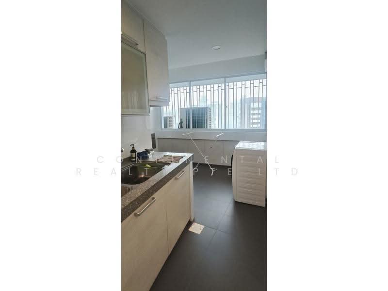 Cairnhill Plaza, 53 Cairnhill Road, Orchard / River Valley, 2 Bedrooms, 2,293 sqft, Apartment For Rent, by GEORGE, 500277359 - Kitchen - PropertyGuru.com.sg