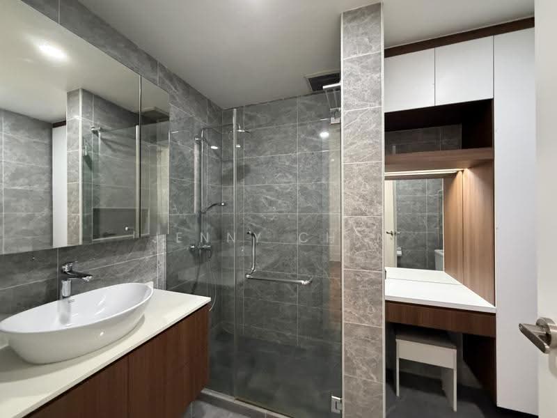 The Tessarina, 22 Wilby Road, Tanglin / Holland / Bukit Timah, 2 Bedrooms, 958 sqft, Condominium For Sale, by Jenny Chen, 500277360 - Bathroom - PropertyGuru.com.sg