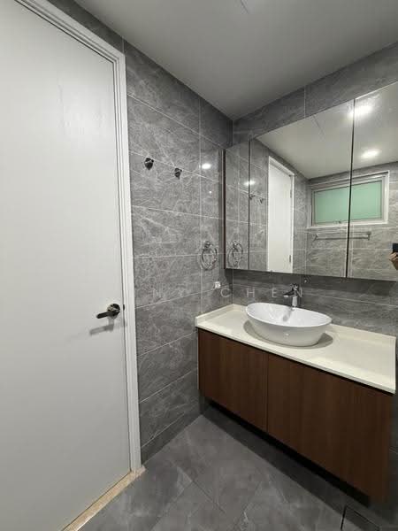 The Tessarina, 22 Wilby Road, Tanglin / Holland / Bukit Timah, 2 Bedrooms, 958 sqft, Condominium For Sale, by Jenny Chen, 500277360 - Bathroom - PropertyGuru.com.sg