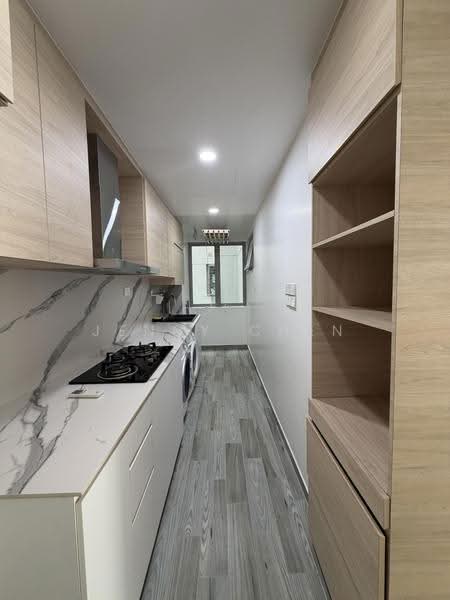 The Tessarina, 22 Wilby Road, Tanglin / Holland / Bukit Timah, 2 Bedrooms, 958 sqft, Condominium For Sale, by Jenny Chen, 500277360 - Kitchen - PropertyGuru.com.sg