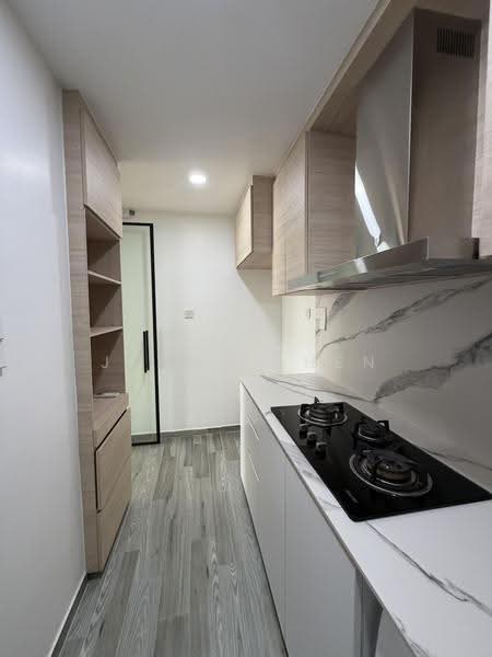 The Tessarina, 22 Wilby Road, Tanglin / Holland / Bukit Timah, 2 Bedrooms, 958 sqft, Condominium For Sale, by Jenny Chen, 500277360 - Kitchen - PropertyGuru.com.sg